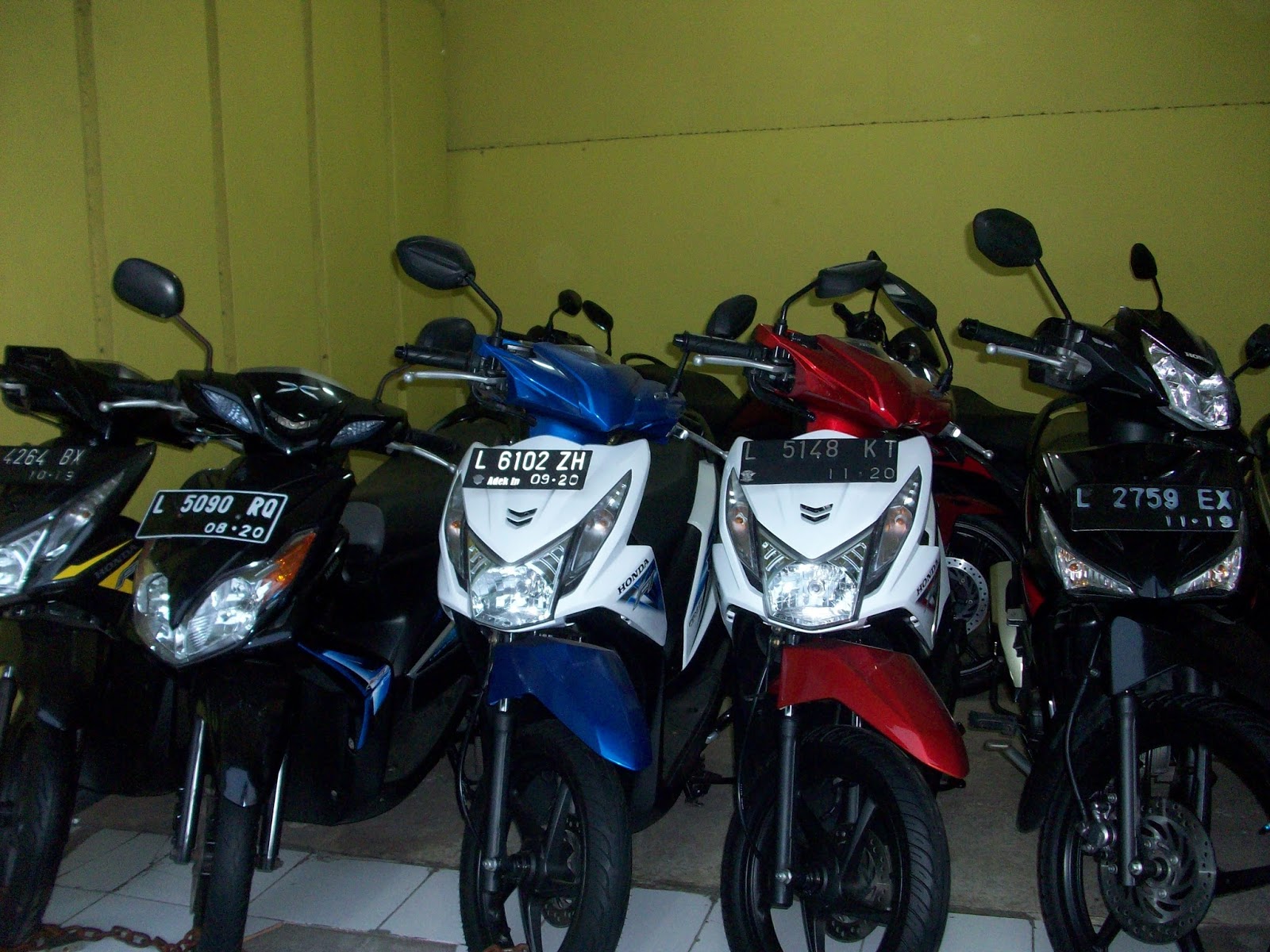 Makelar Motor